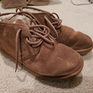 Ugg Chukka Brow Suede Shoes